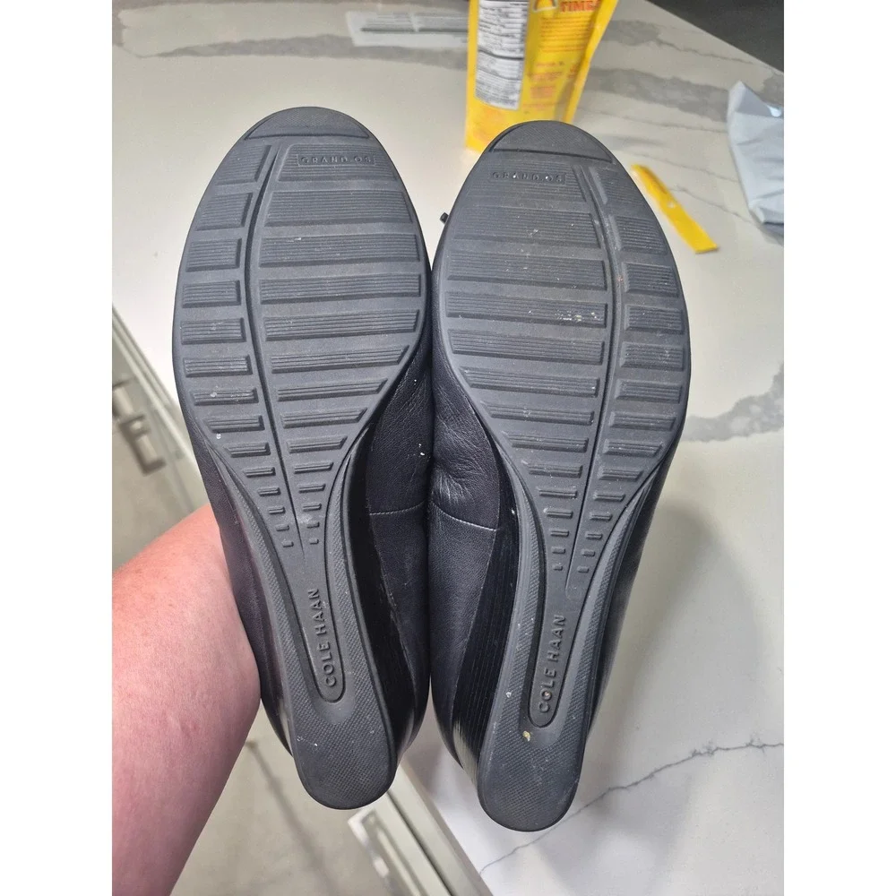 Cole Haan Grand.OS Women Black Leather Quilted Wedge Pumps Bow Detail Round Toe